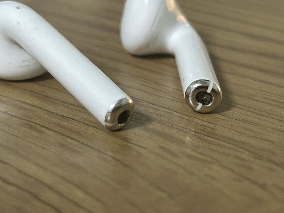 Airpods 2 Б/В 100% оригінал з коробкою