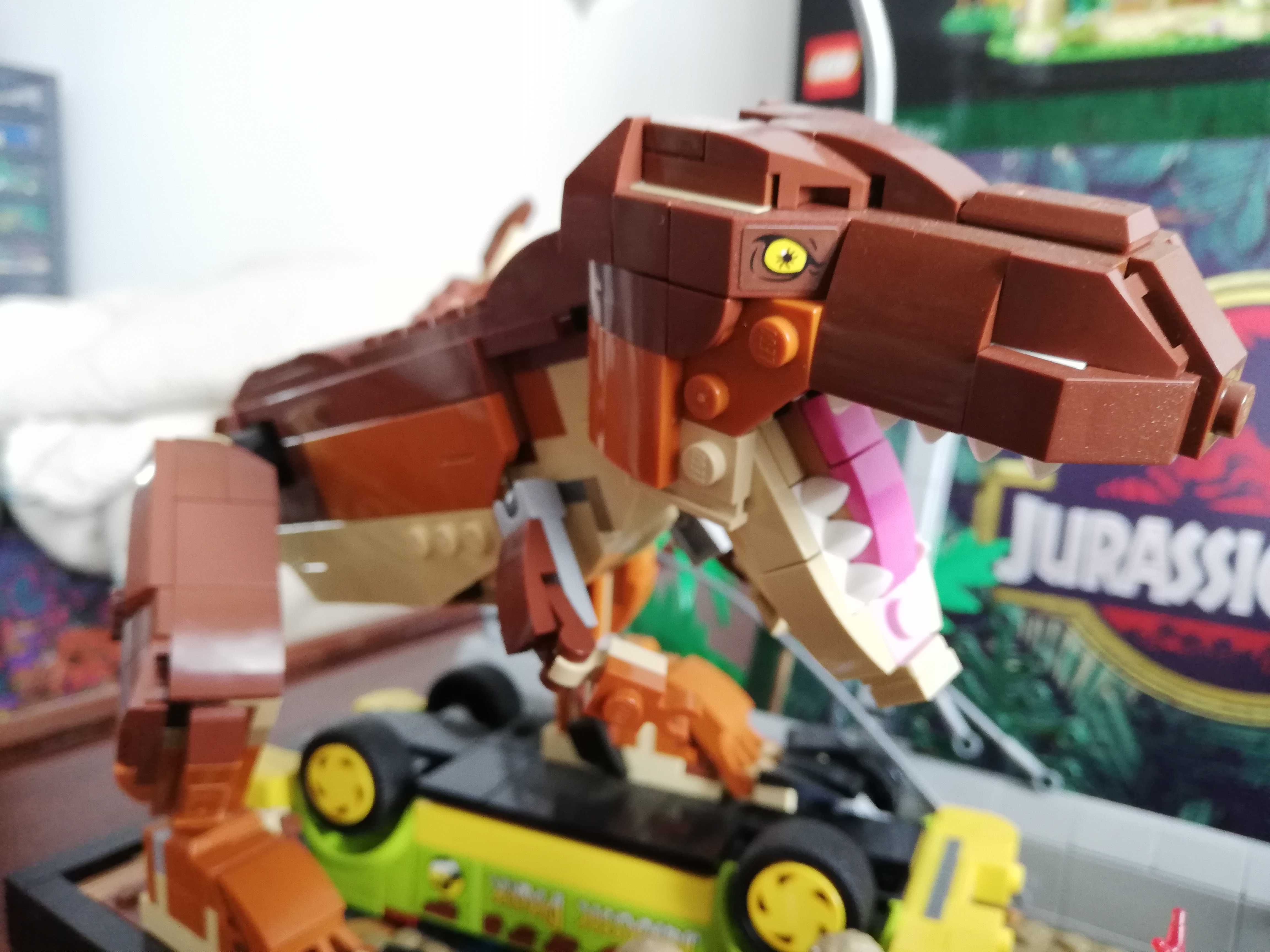 Lego 76956 T. rex Breakout Completo