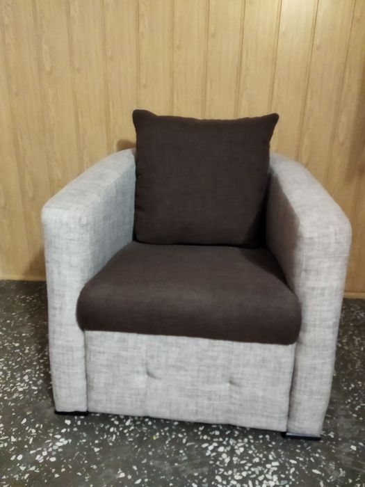 Fotel z ekspozycji sklepowej