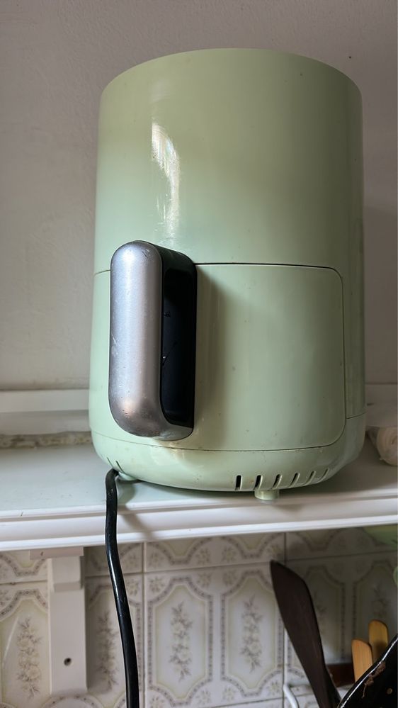 airfry create  verde agua - pouco usada