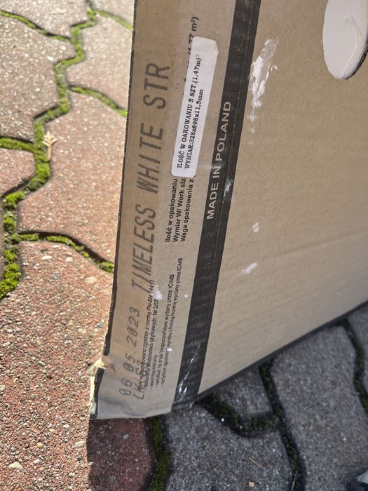 Tubądzin Timeless White STR design by Maciej Zień