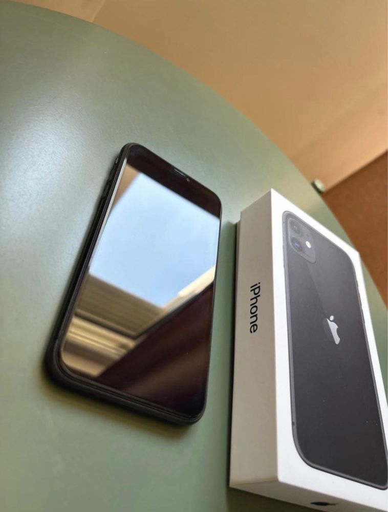 Iphone 11 black 64gb
