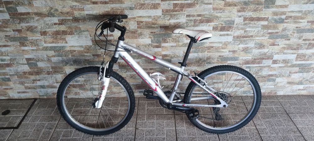 Bicicleta marca querr