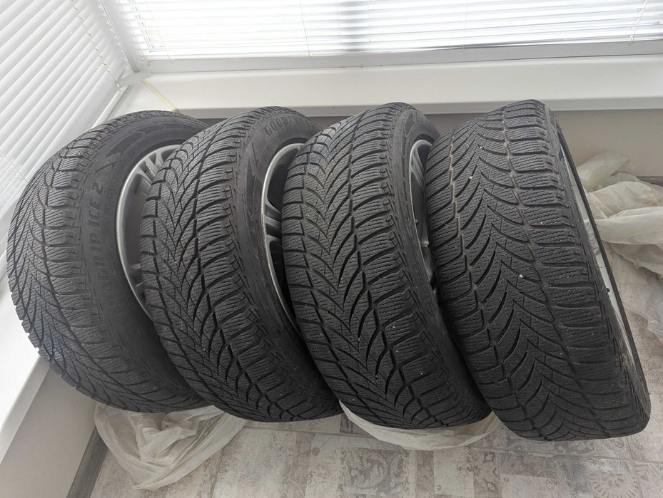 BMW 225/50 R17 393 стиль диск з гумою і датчиком тиску