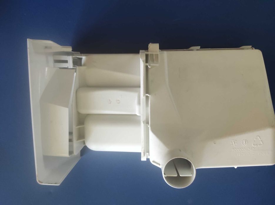 Продам  запчасти к стиральной машине Bosch