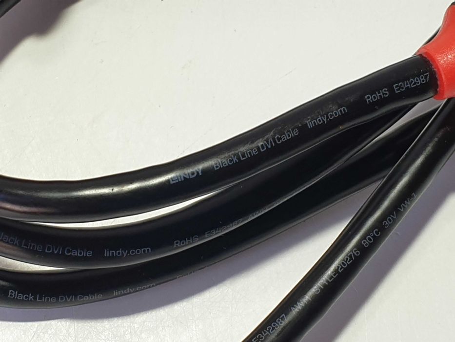 кабель  HDMI To Dvi   1m  Lindy 36581