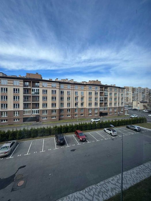 Продаж 1-к квартири в клубному будинку вул. Метрологічна, 27-Б