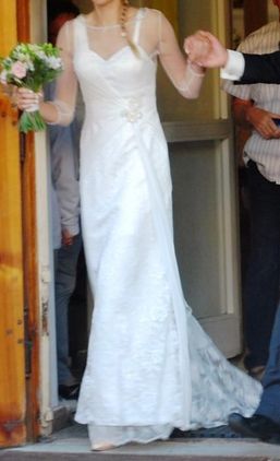 Koronkowa suknia ślubna 38