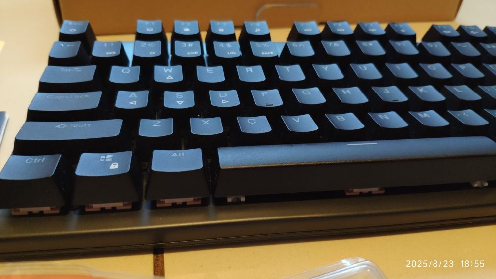 Klawiatura Genesis Thor 303 TKL