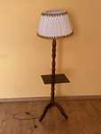Lampa stojaca z abazurem