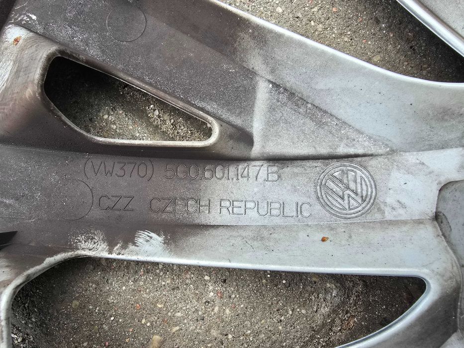 Kołpaki 16” ORGINAŁ VW N0402