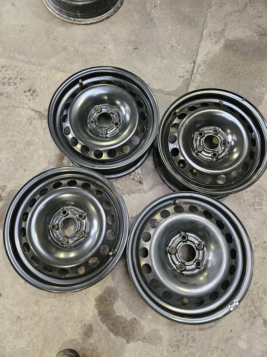 15 5x100 Felgi stalowe VW Audi Seat