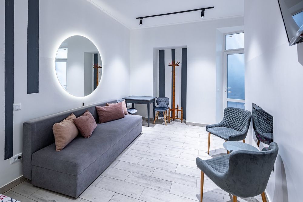 подобово 2к. Пл. Ринок, Реберня, Криївка, вул.Лесі Українки. Центр