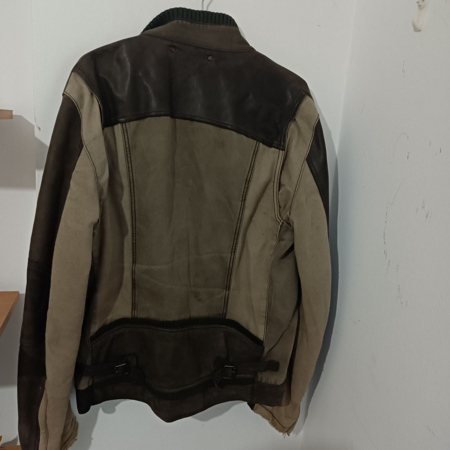 Casaco Pele HUGO BOSS (preço negociável)