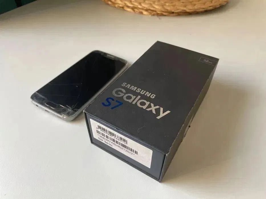 Samsung Galaxy S7 32GB (SM-G930F)