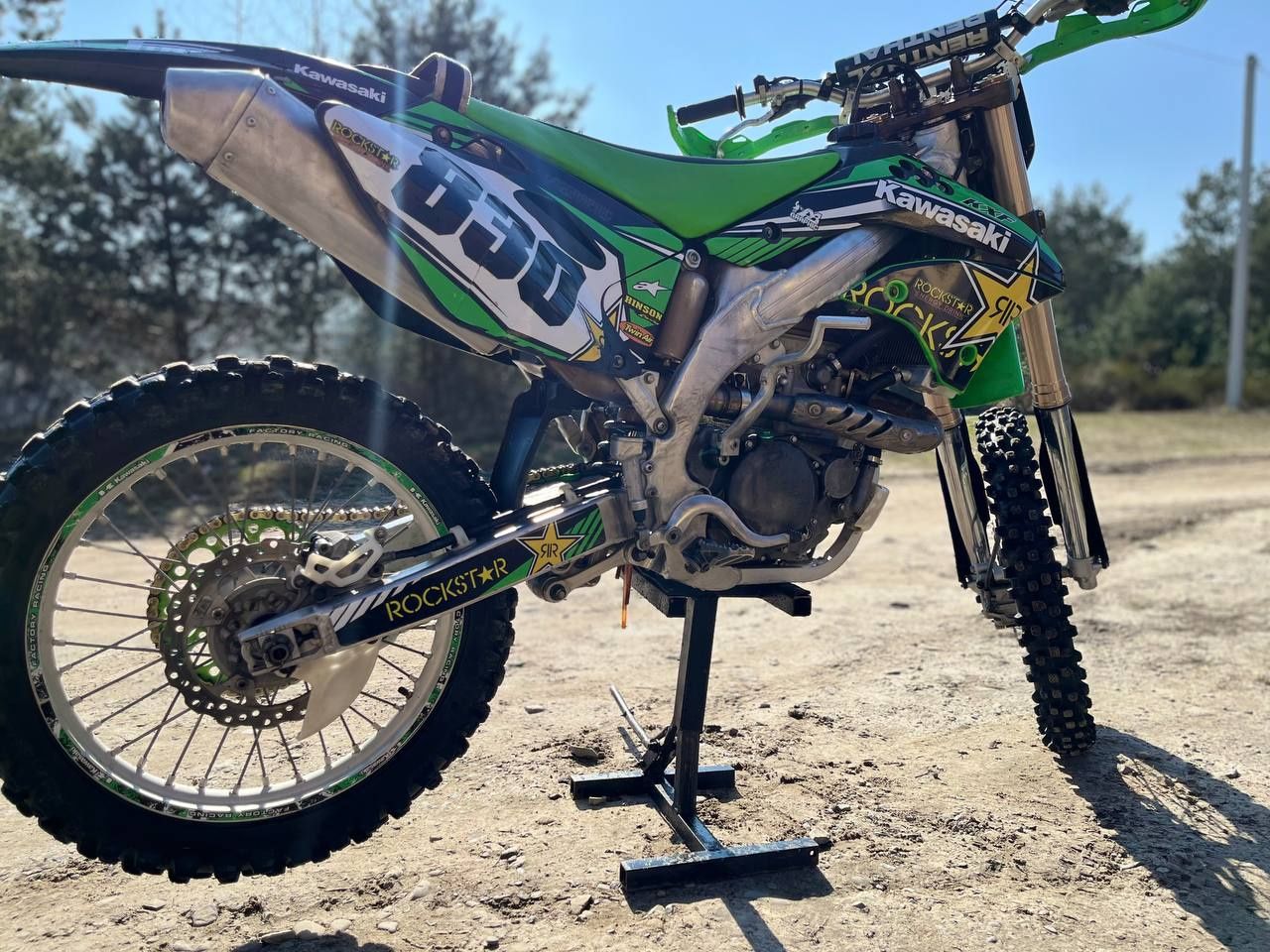 Kawasaki kx450f в хорошому стані