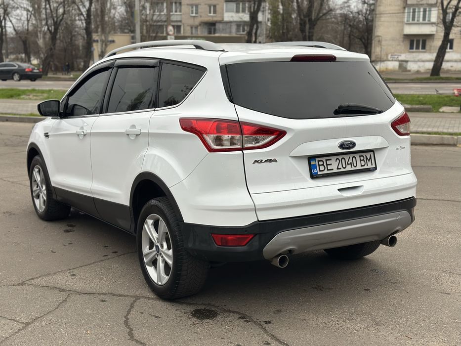 Продам официальный FORD KUGA