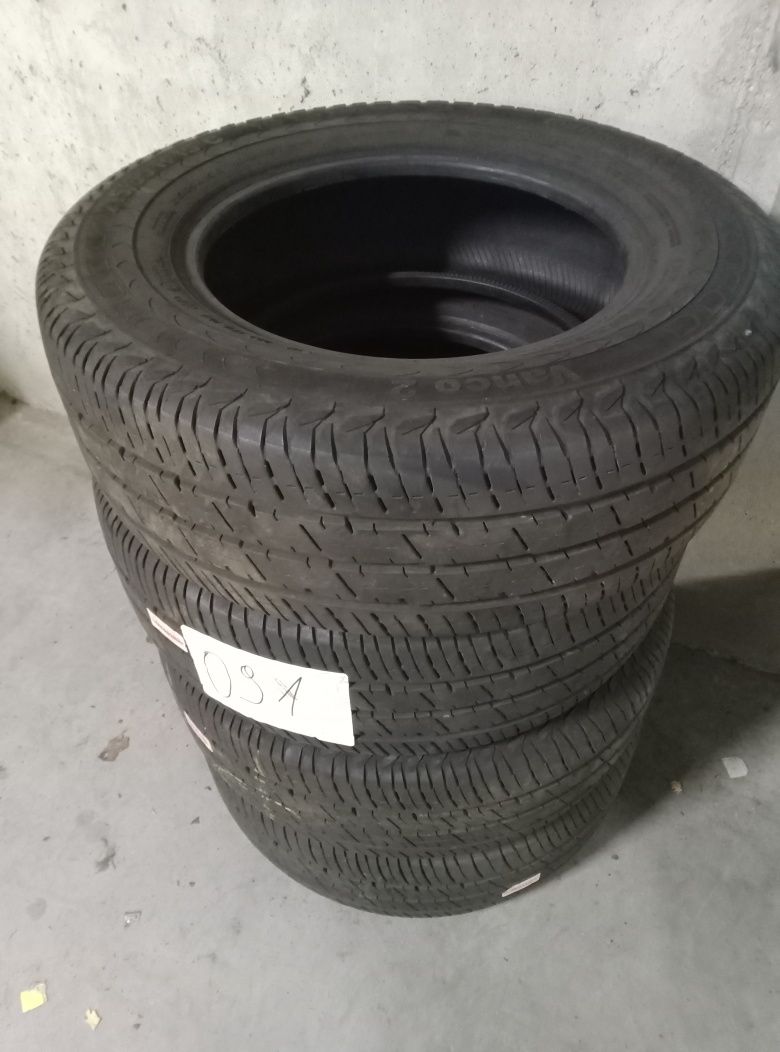 Continental Vanko2 letnie 215/65R15C