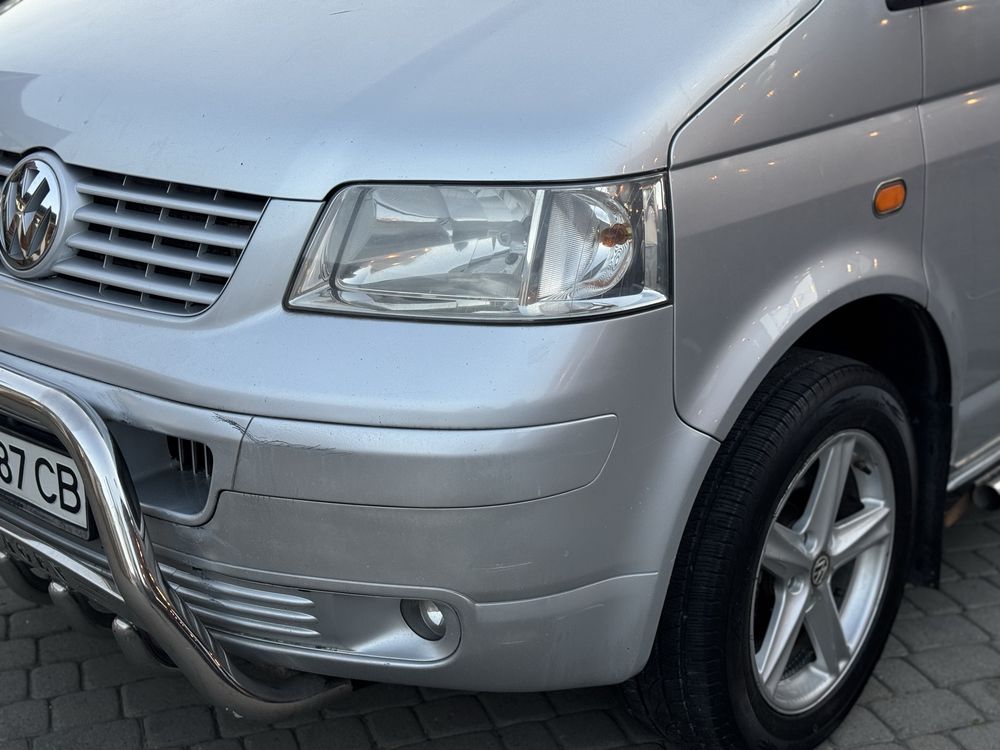 Volkswagen T5 transporter пасажир