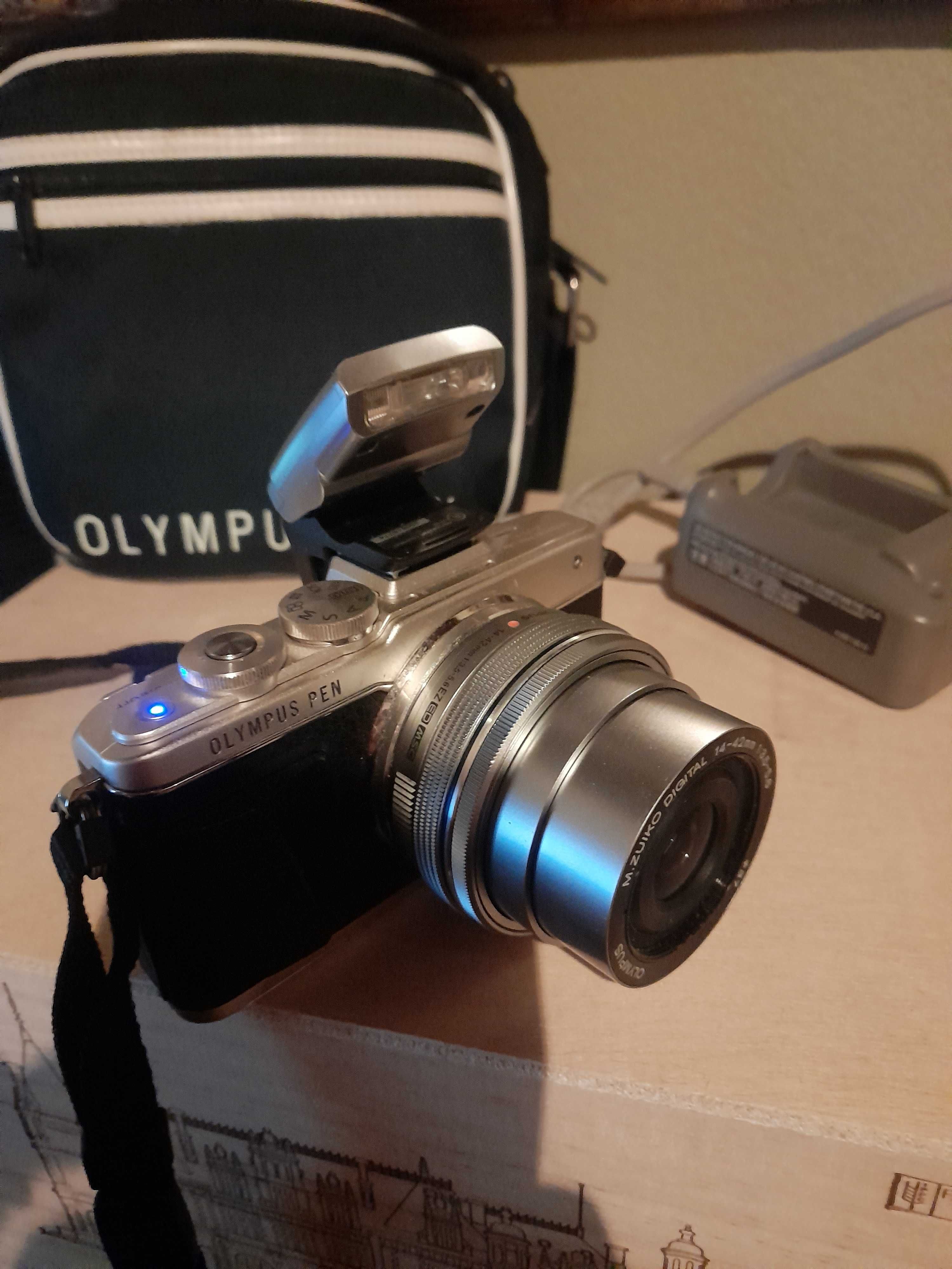 Máquina fotográfica Olympus pen