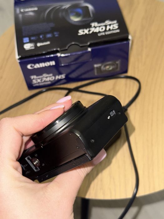 Canon PowerShot SX740 HS Black