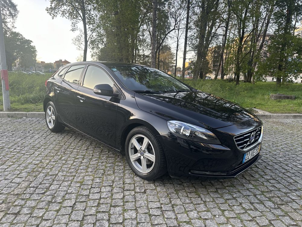 Volvo V40 1.6D de Nov2014