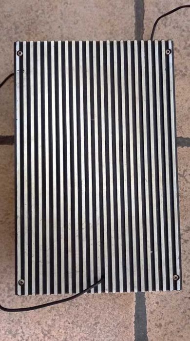Colunas de Som - Estilo "ART-DÉCO"