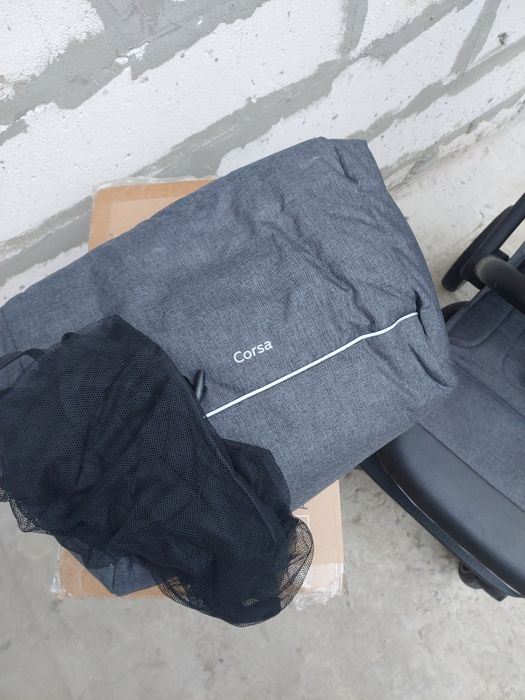 Прогулочная коляска Carrello Corsa