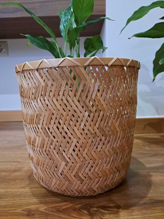 Cestas de bambu como novas