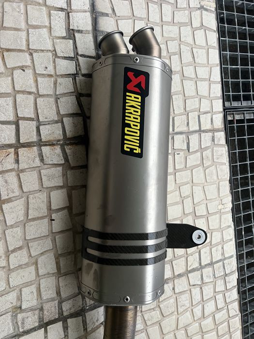 Linha de escape Akrapovic Racing Africa Twin