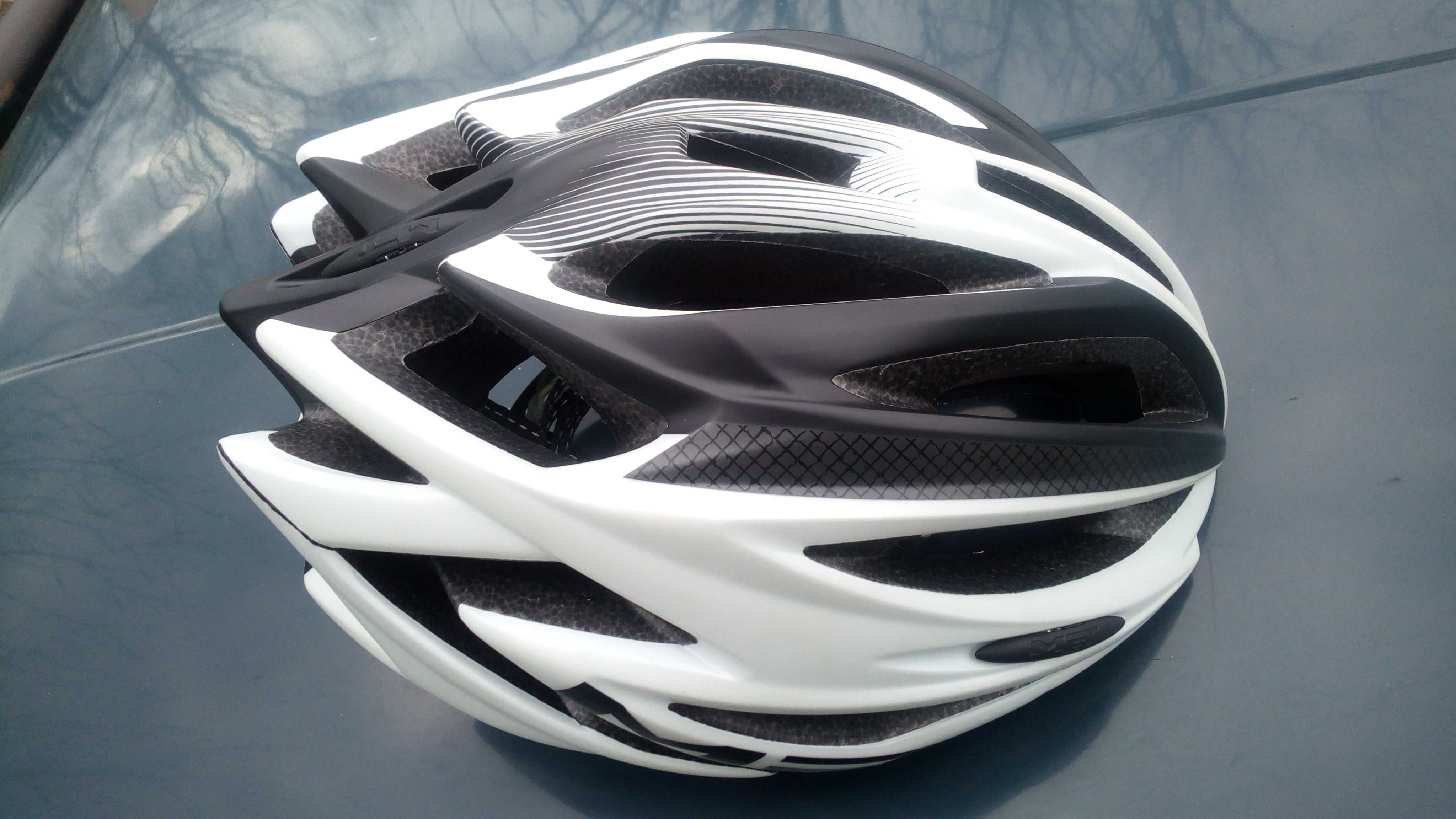 kask kolarski met