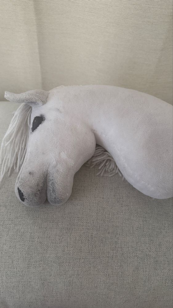 Hobby horse A4 biały konik na patyku