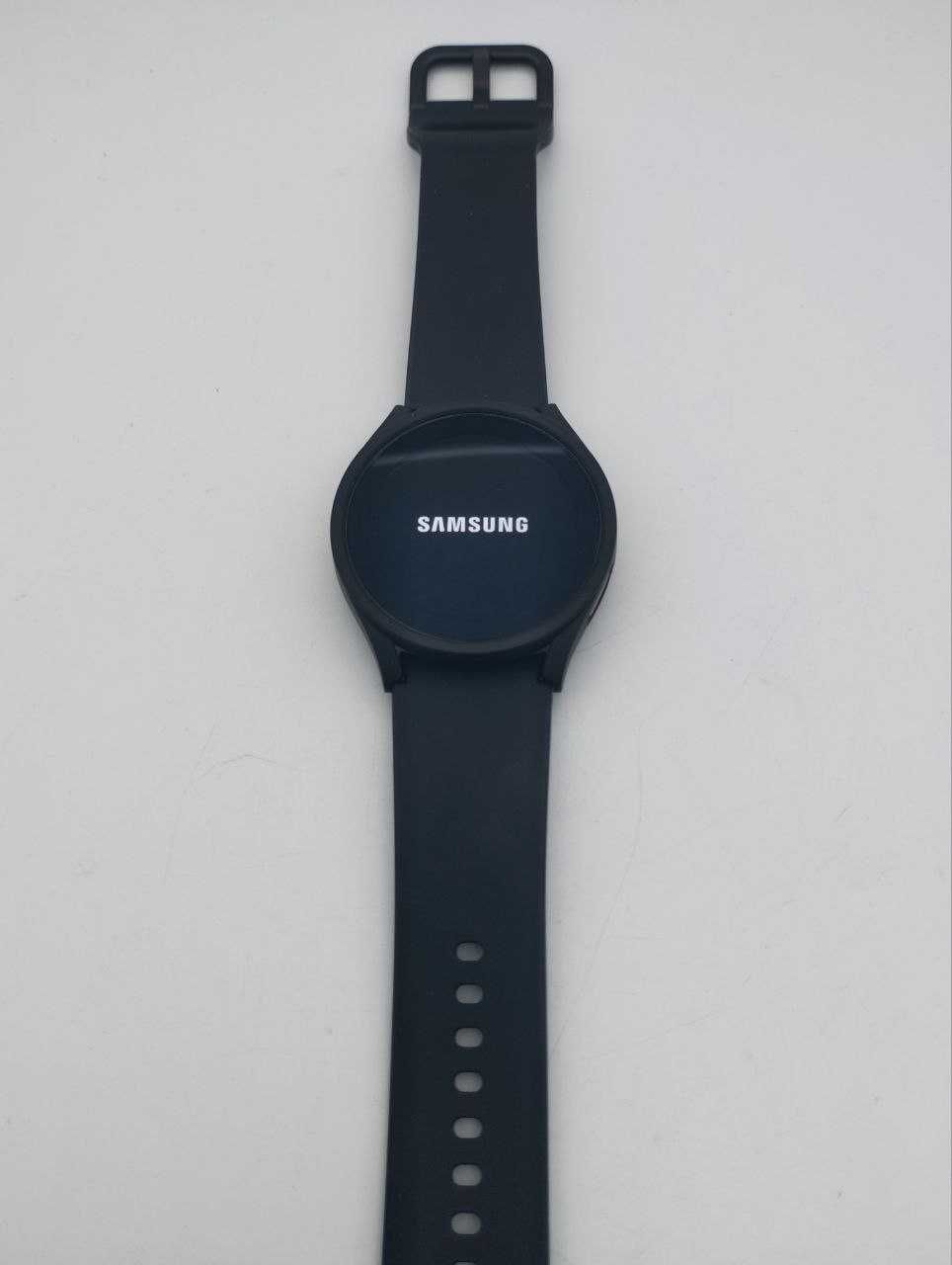 Смарт-годинник Samsung Galaxy Watch 4 SM-R860 40mm