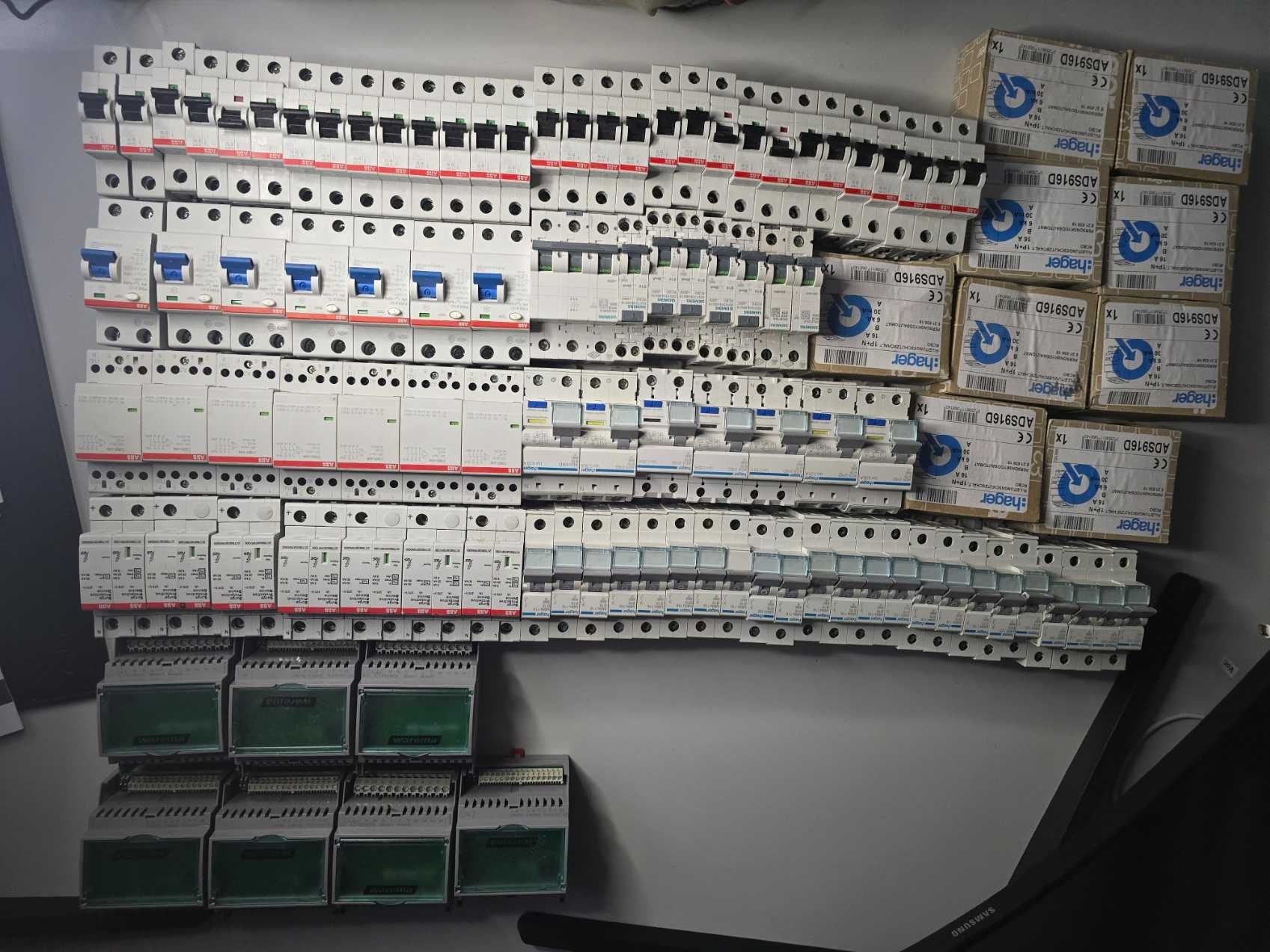 osprzęt elektryczny do rozdzielni