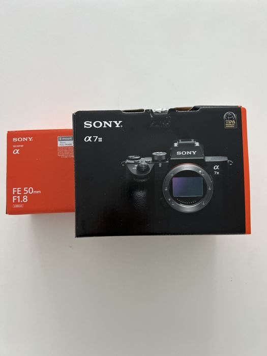 Nowy Sony alpha a 7 III body + obiektyw 50mm