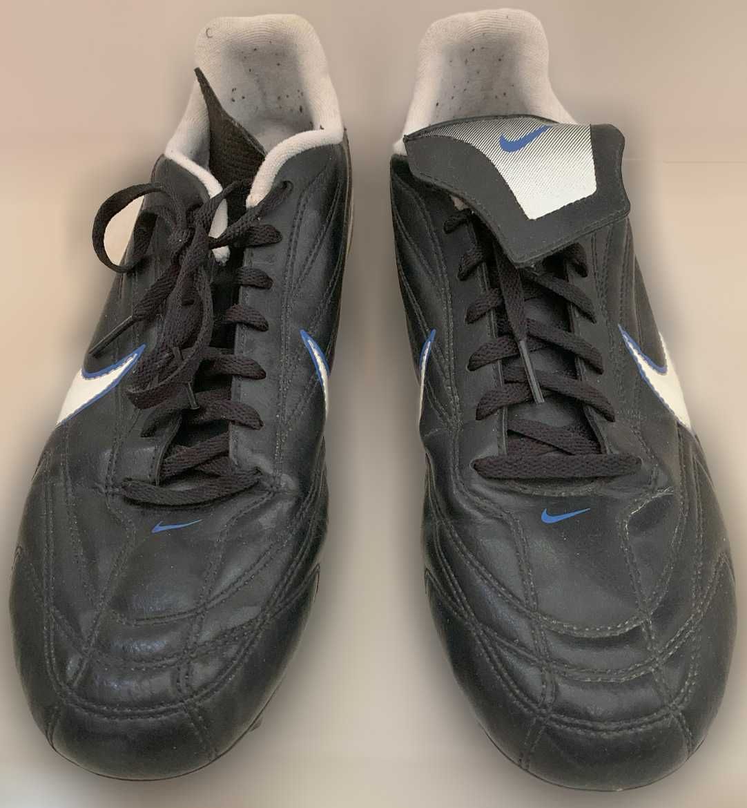 Chuteiras de Futebol Nike Unissexo, Preto e Branco, como Novas