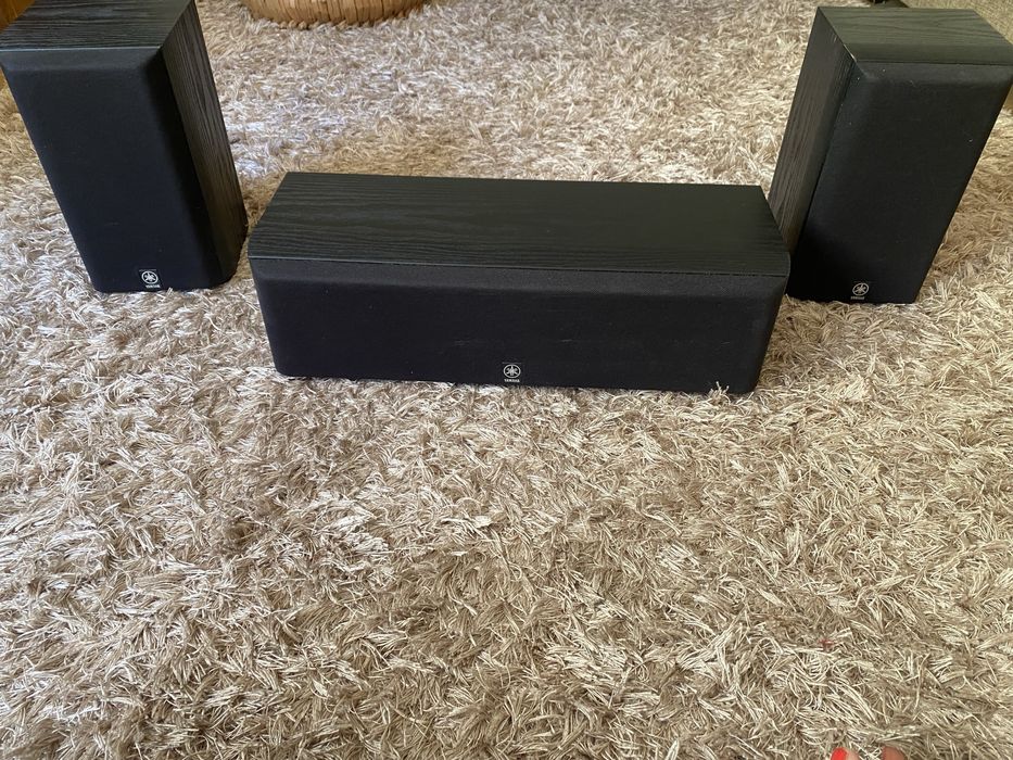 Colunas Yamaha NS-C55 e NS-E55