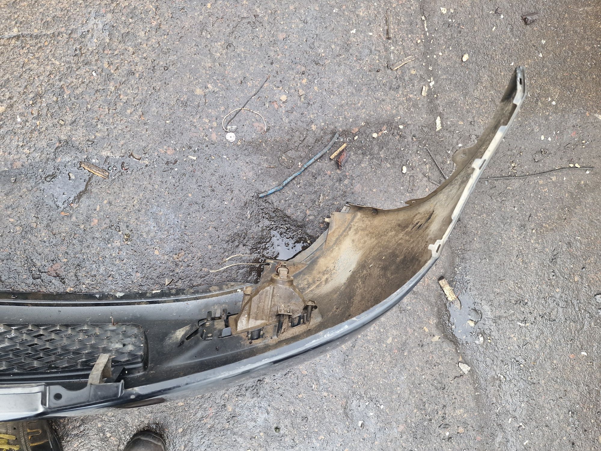 Zderzak przód mazda 2 DY demio 2 kolor czarny WYSYŁKA
