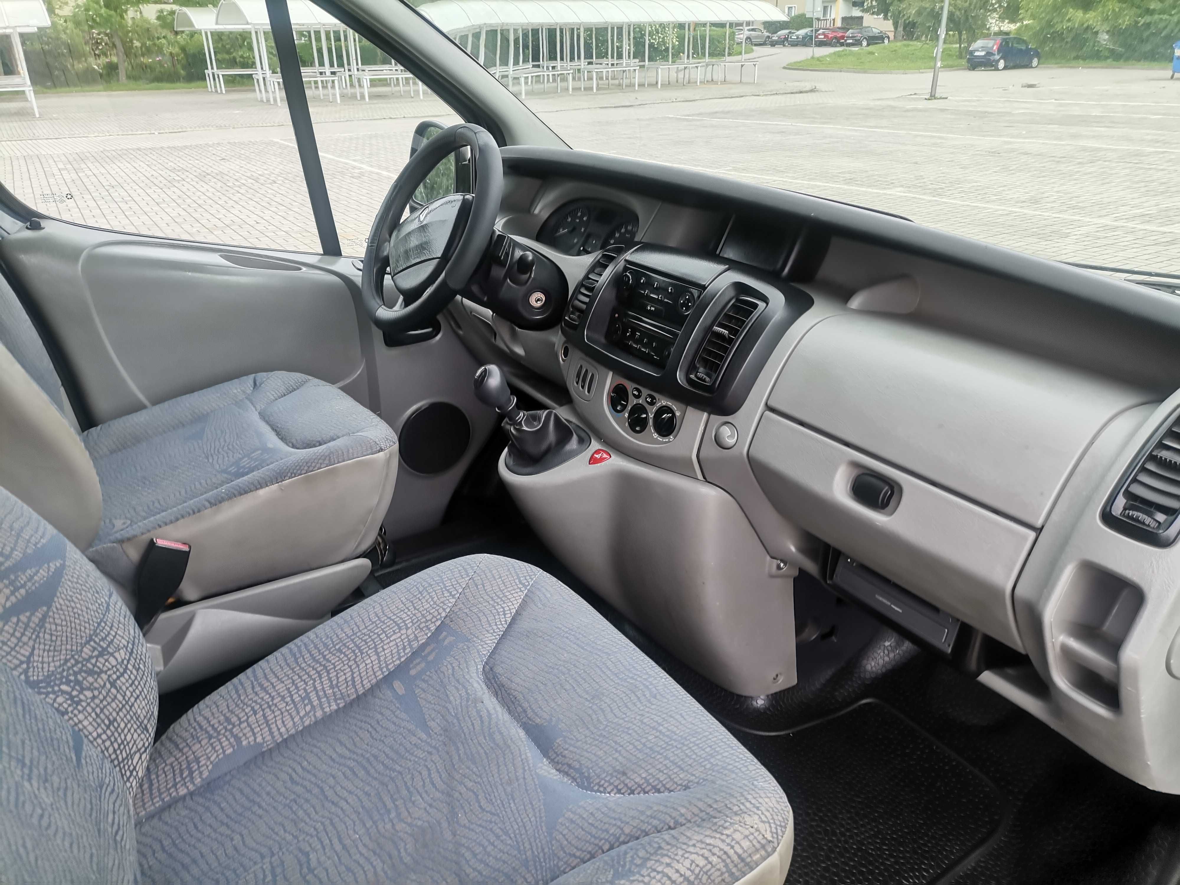 Renault Trafic 1. 9 cdti 5-osob. Klima LONG mod.2006