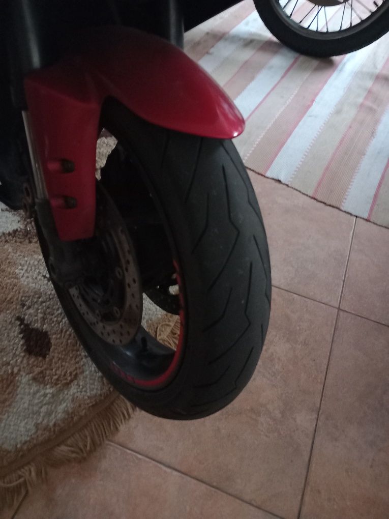Yamaha yzf R1 2002