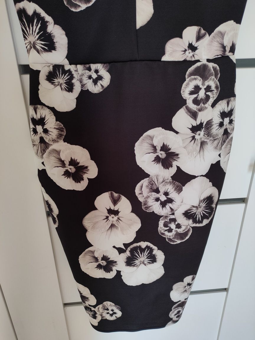 ASOS 42 piękna sukienka w kwiaty elegancka tuba