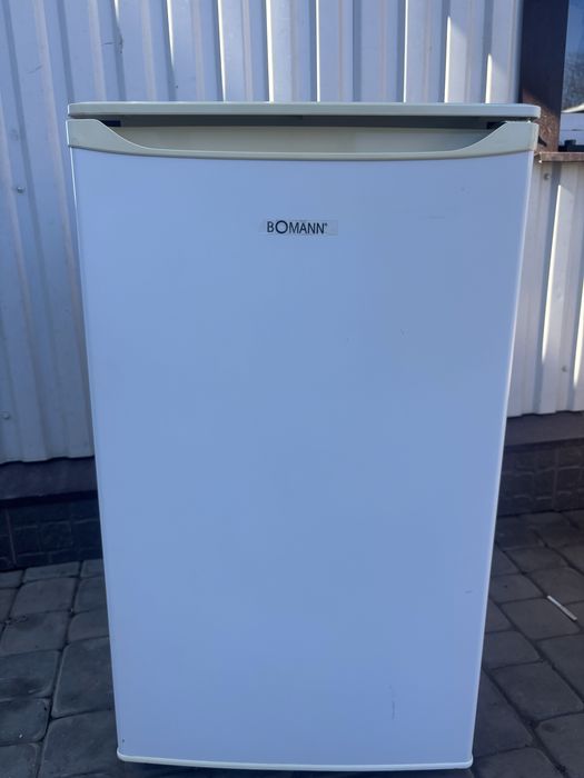 Холодильник BOMANN бу в гарному стані
