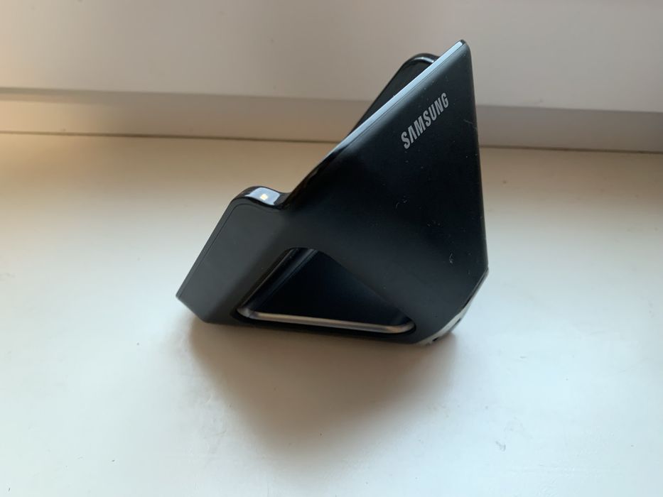 Док-станция для Samsung EDD-D1E1BEGSTD Black (N7000)