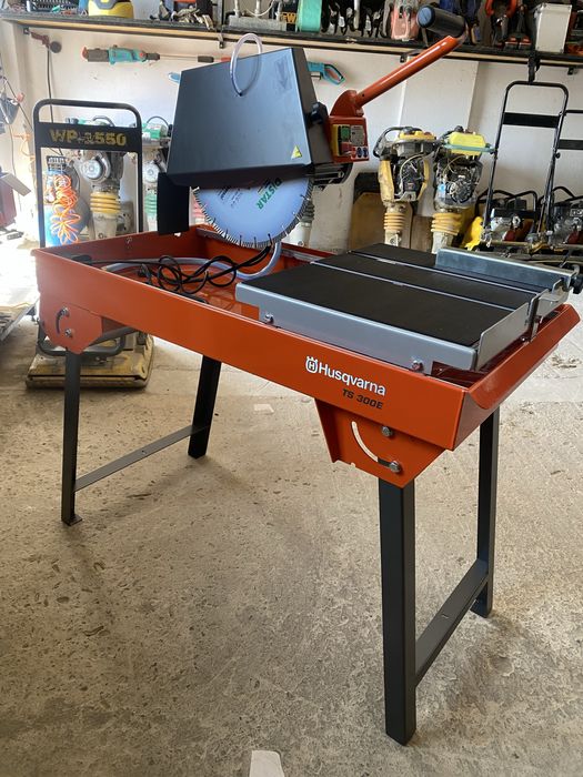 Каменеріз оренда Ужгород