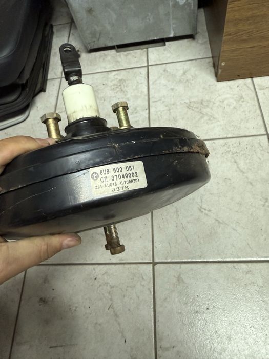 Servo hamulcowe skoda felicia pickup 1.9d