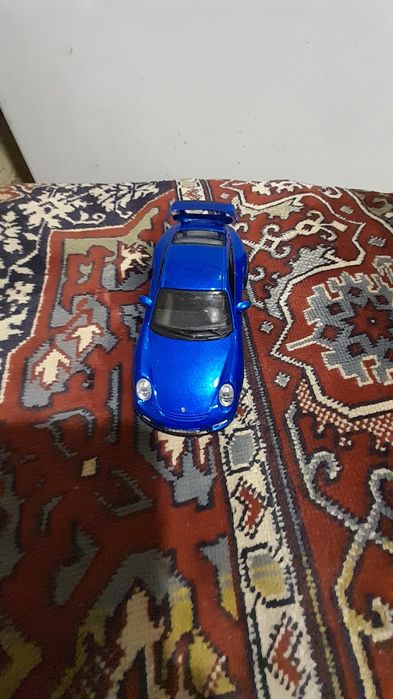 Моделька Porshe 911 GT 2
