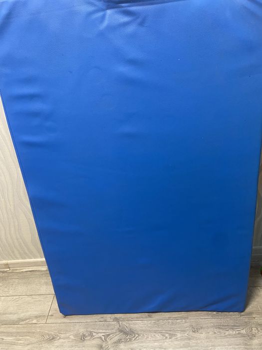 Дитячий спортивний куточок