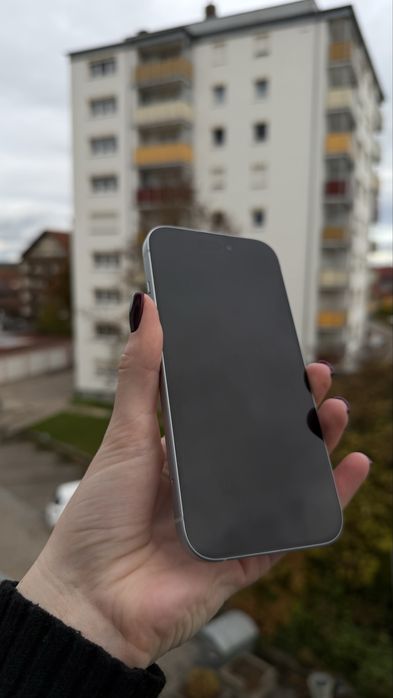 iPhone 15 128gb Neverlock / Айфон 15 128