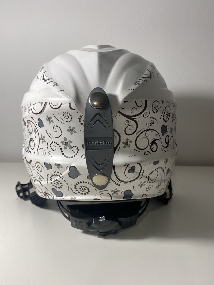Kask narciarski dla dziewczynki rozmiar xs 48 - 52cm regulowany