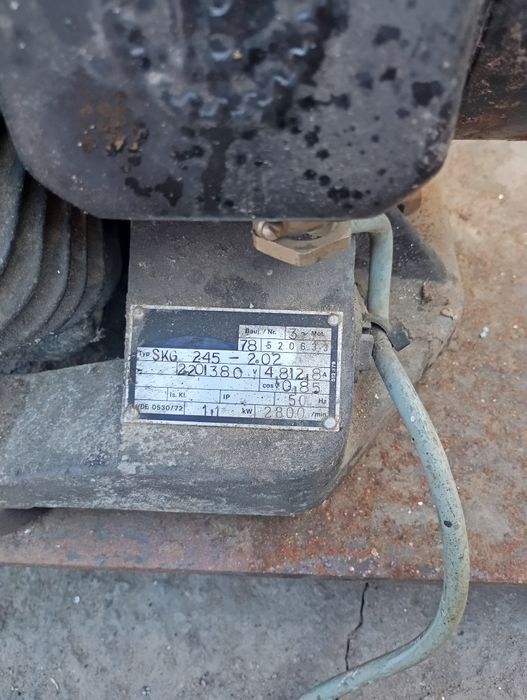 Продам промышленую вихревую воздуходувку.